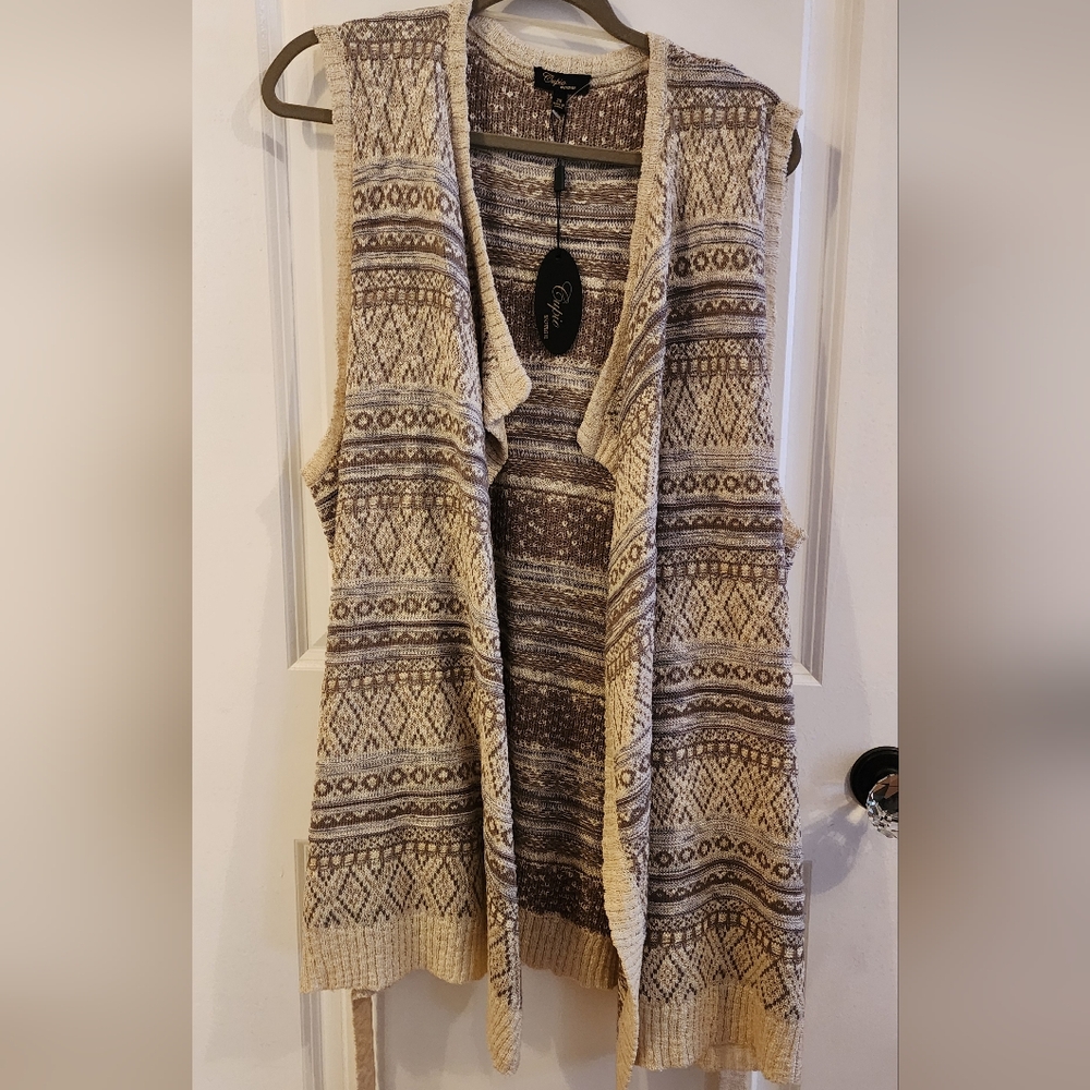 Cupio Woman belted vest 2X NWT